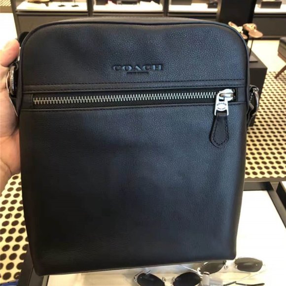 COACH F68014 HOUSTON SMOOTH LEATHER FLIGHT BAG BLK - Picture 4 of 17